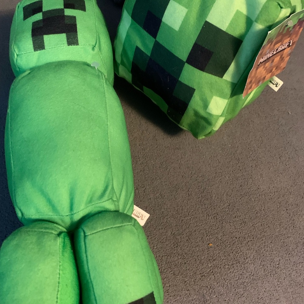 Minecraft plushies